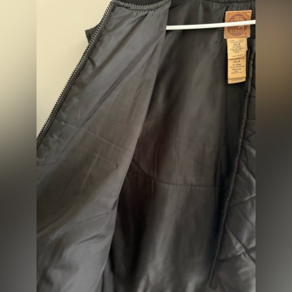 Berne Apparel Black Quilted Puffer Vest Mens SZ 2XLR Full Zip Pockets Outerwear - Picture 6 of 9